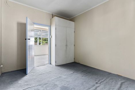 Photo of property in The Stables, 2/9 August Place, Greenlane, Auckland, 1061