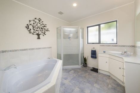 Photo of property in 5 Cobbe Crescent, Feilding, 4702