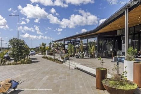 Photo of property in 92 Vaughans Road, Long Bay, Auckland, 0792