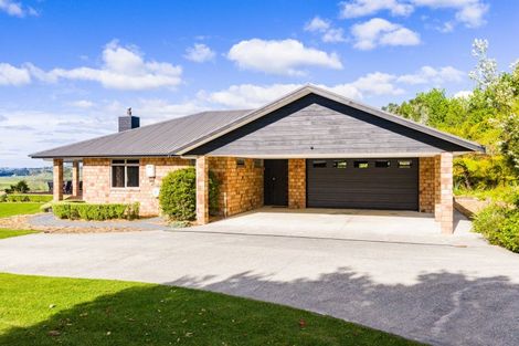 Photo of property in 68 Matarau Road, Matarau, Kamo, 0185