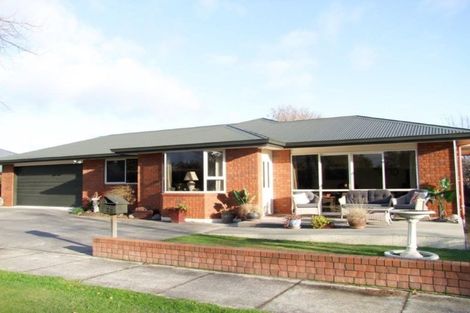 Photo of property in 11 Melville Avenue, Milton, 9220