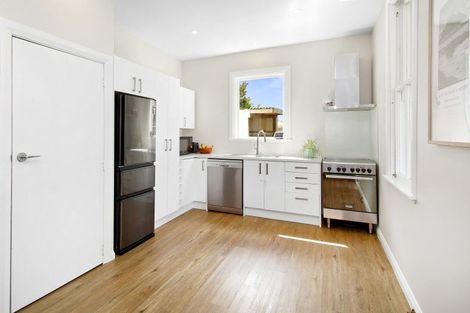 Photo of property in 43 Seddon Street, Wallaceville, Upper Hutt, 5018