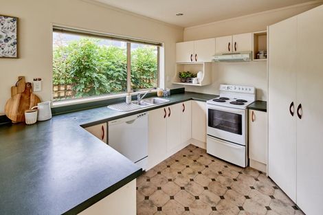 Photo of property in 24a Tui Road, Raumati Beach, Paraparaumu, 5032