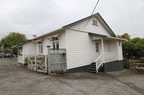 Photo of property in 10 Grey Street, Regent, Whangarei, 0112