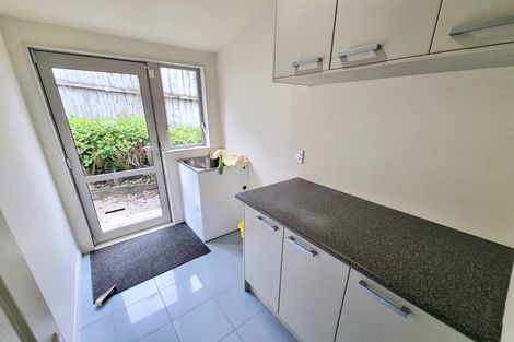 Photo of property in 5 Houhere Close, Albany, Auckland, 0632