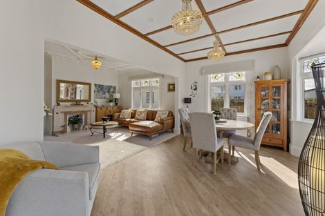 Photo of property in 39 Wallace Place, Westown, New Plymouth, 4310