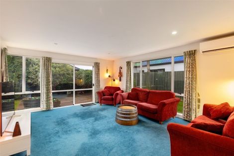 Photo of property in 7 Forest Drive, Parklands, Christchurch, 8083