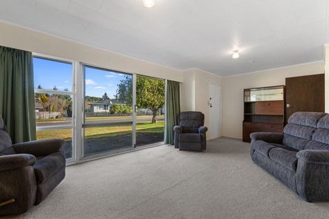 Photo of property in 37 Alison Street, Mangakakahi, Rotorua, 3015
