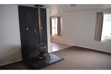 Photo of property in 13 Poutini Place, Manurewa, Auckland, 2102