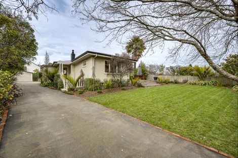 Photo of property in 47 Iona Road, Havelock North, 4130
