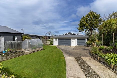 Photo of property in 34 Eglinton Road, The Glen, Dunedin, 9011