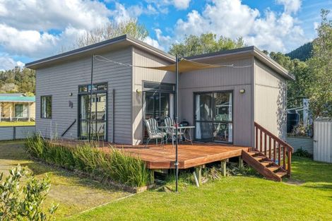Photo of property in 30 Marlin Place, Whiritoa, Whangamata, 3691