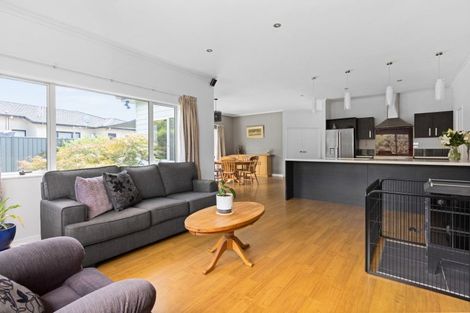 Photo of property in 66 Kent Terrace, Taradale, Napier, 4112