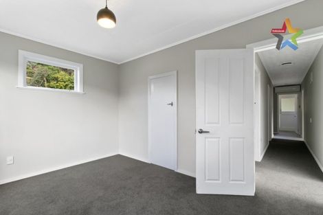 Photo of property in 121 Wellington Road, Wainuiomata, Lower Hutt, 5014