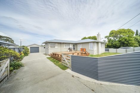 Photo of property in 235 Vogel Street, Roslyn, Palmerston North, 4414
