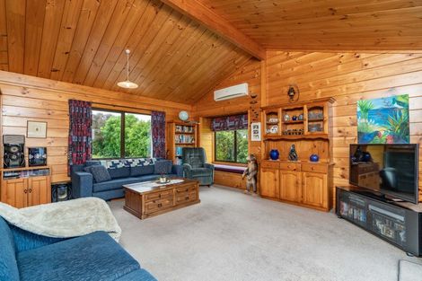 Photo of property in 1a Shoemaker Road, Waipu, 0510