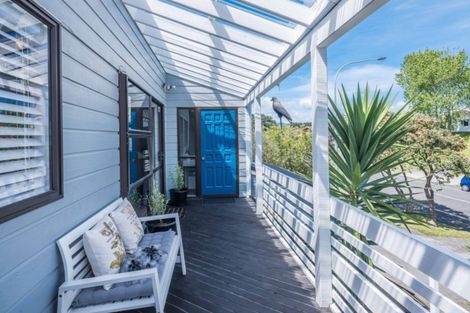Photo of property in 42 Weggery Drive, Waikanae Beach, Waikanae, 5036
