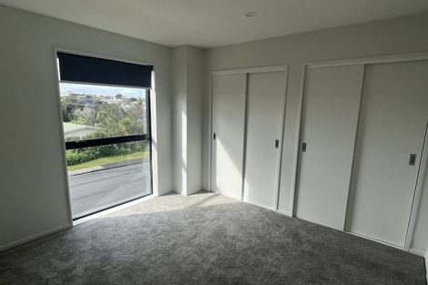 Photo of property in 2/39 Renata Crescent, Te Atatu Peninsula, Auckland, 0610