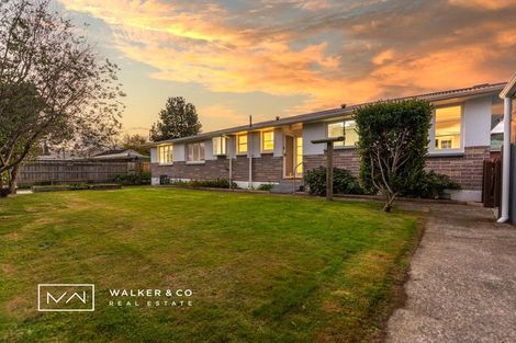 Photo of property in 18 Kelly Grove, Elderslea, Upper Hutt, 5018