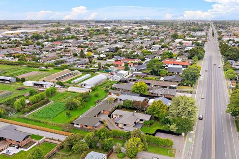 Photo of property in 856 Main North Road, Belfast, Christchurch, 8051