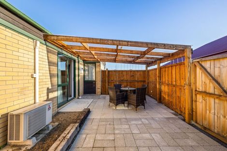 Photo of property in 164 Queenspark Drive, Parklands, Christchurch, 8083