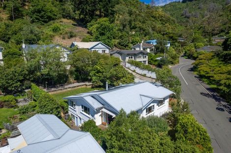 Photo of property in 170 Cleveland Terrace, Maitai, Nelson, 7010