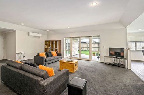 Photo of property in 40b Beaumont Drive, Rolleston, 7614