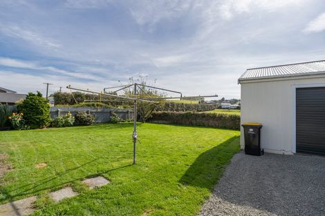 Photo of property in 53 Coutts Road, Gore, 9710