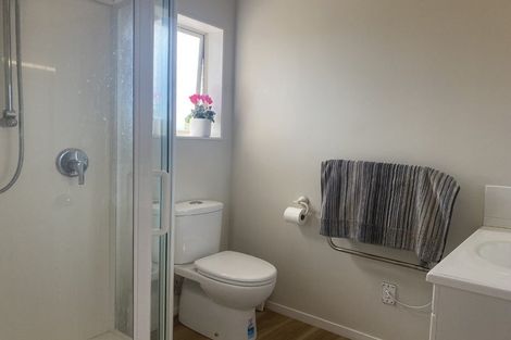 Photo of property in 33 Blue Heron Rise, Stanmore Bay, Whangaparaoa, 0932