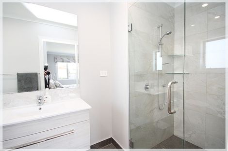 Photo of property in 26 Forbes Road, Foxton Beach, Foxton, 4815