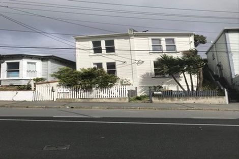 Photo of property in 64 Wallace Street, Mount Cook, Wellington, 6021