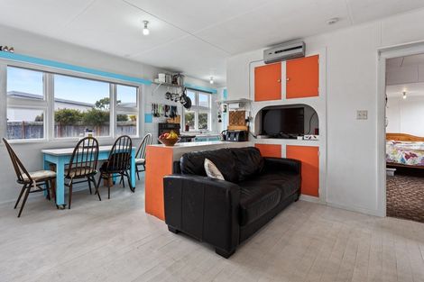 Photo of property in 26 Grierson Avenue, Amberley, 7481