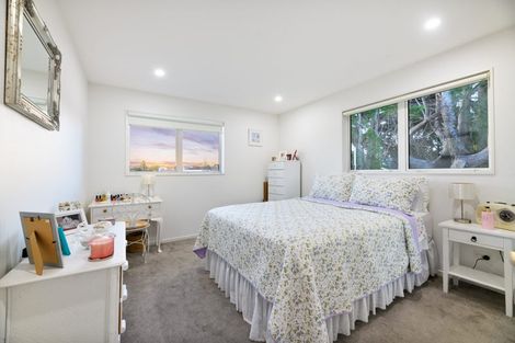 Photo of property in 30c Coniston Avenue, Te Atatu South, Auckland, 0610