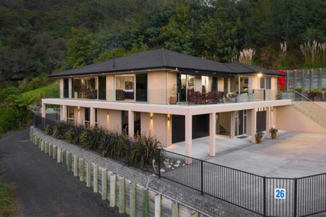 Photo of property in 26 Russell Street, Picton, 7220