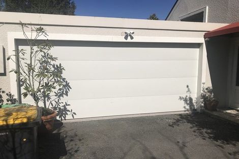 Photo of property in 2/11 Memorial Avenue, Ilam, Christchurch, 8053