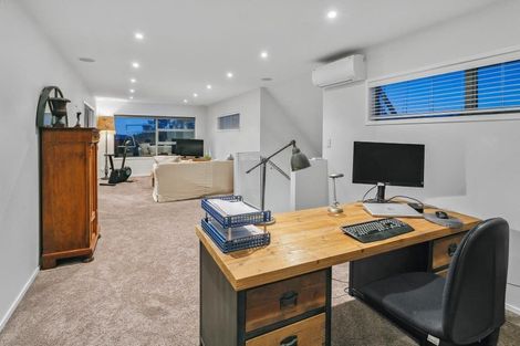 Photo of property in 58a Peter Terrace, Castor Bay, Auckland, 0620