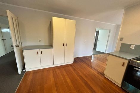 Photo of property in 72 Konini Road, Titirangi, Auckland, 0604