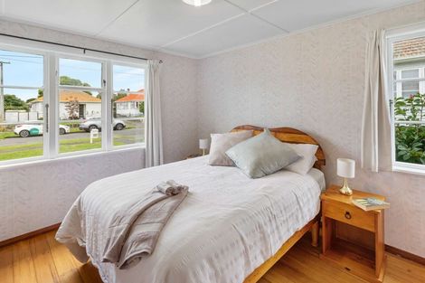 Photo of property in 15 Victory Place, Aramoho, Whanganui, 4500