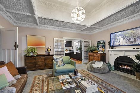 Photo of property in 7 Glen Almond Street, New Plymouth, 4310