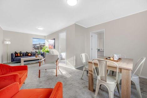 Photo of property in 48 Chelburn Crescent, Mangere East, Auckland, 2024