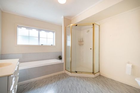 Photo of property in 2/12 Bannings Way, Hobsonville, Auckland, 0618