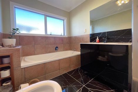 Photo of property in 24 Olive Crescent, Papatoetoe, Auckland, 2025