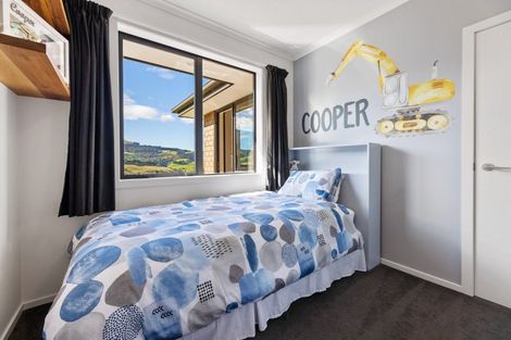 Photo of property in 18 Kens Lane, Sawyers Bay, Port Chalmers, 9023