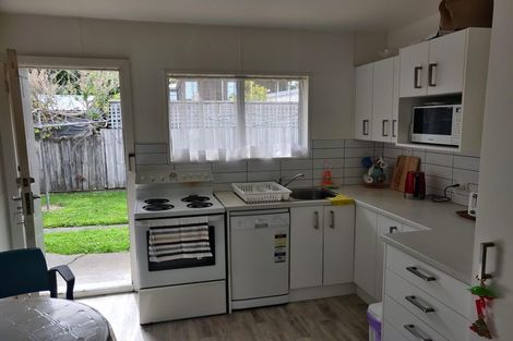 Photo of property in 5/7 Brockworth Place, Riccarton, Christchurch, 8011