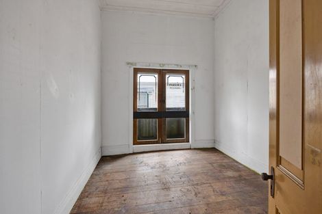 Photo of property in 15 Cornwall Street, Eltham, 4322