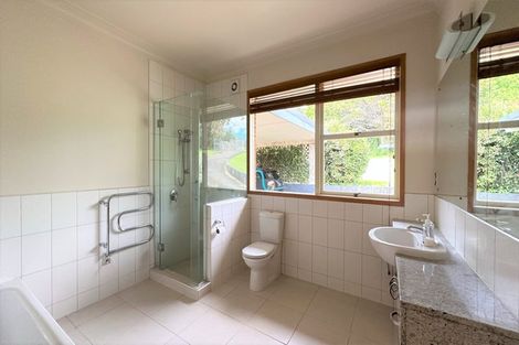 Photo of property in 150 Redoubt Road, Flat Bush, Auckland, 2019