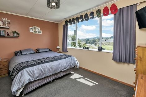 Photo of property in 16 Onerahi Road, Onerahi, Whangarei, 0110