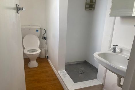 Photo of property in 8 Central Terrace, Alicetown, Lower Hutt, 5010