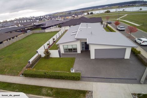 Photo of property in 2 Nga Tupuna Street, Pegasus, 7612