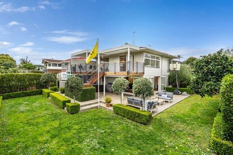 Photo of property in 34 Marywil Crescent, Hillcrest, Auckland, 0627